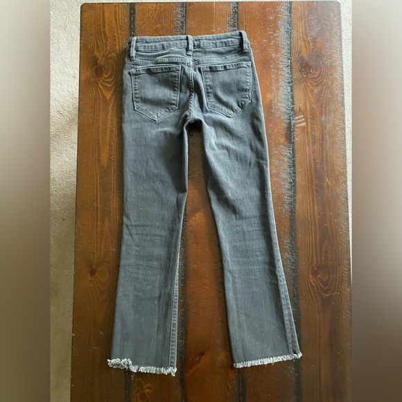 Free People soft wash grey raw hem cropped jeans size 24 EC - Picture 7 of 9